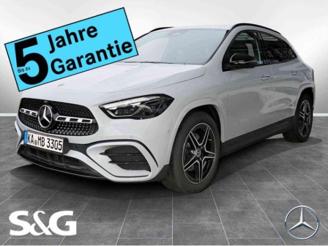 Mercedes-Benz GLA 200