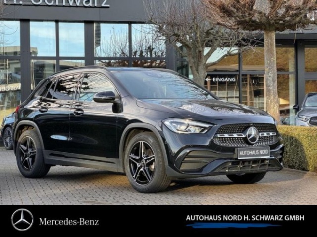 Mercedes-Benz GLA 200