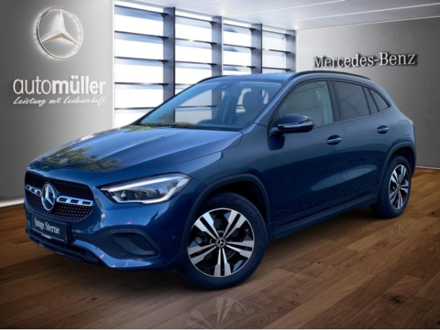 Mercedes-Benz GLA 200