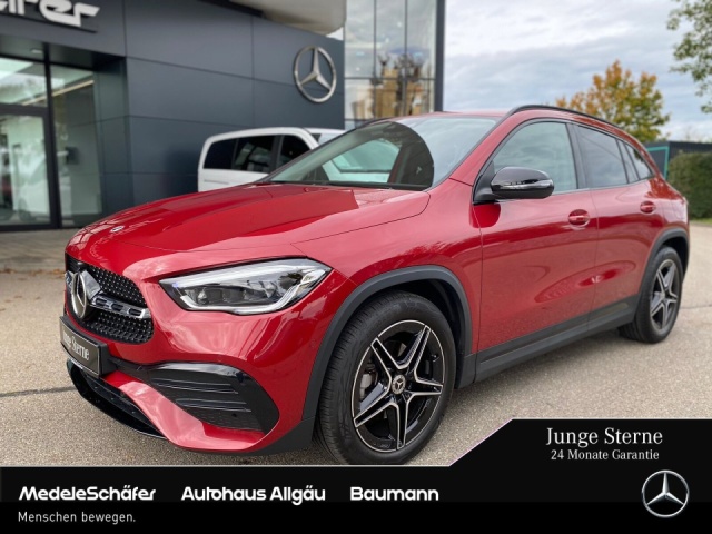 Mercedes-Benz GLA 200