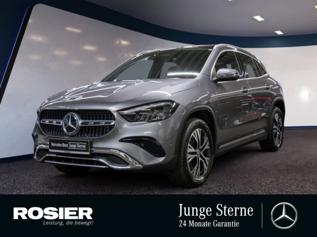 Mercedes-Benz GLA 200