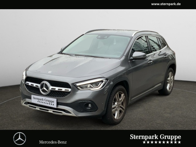 Mercedes-Benz GLA 200