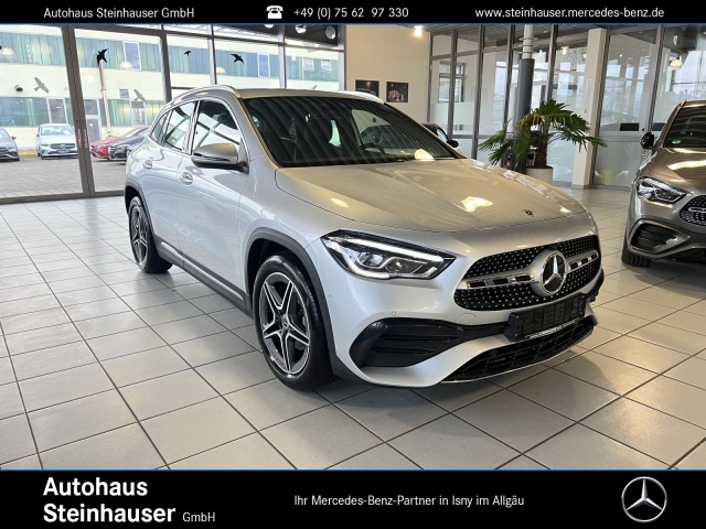 Mercedes-Benz GLA 200
