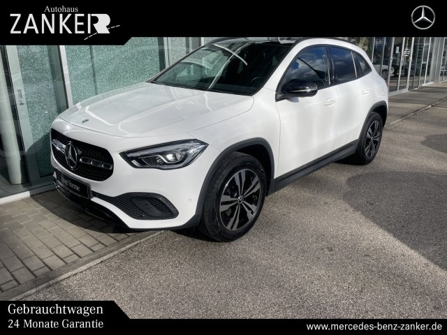 Mercedes-Benz GLA 200