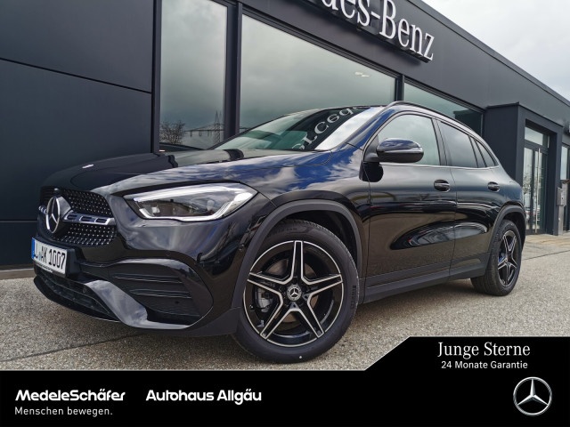 Mercedes-Benz GLA 200