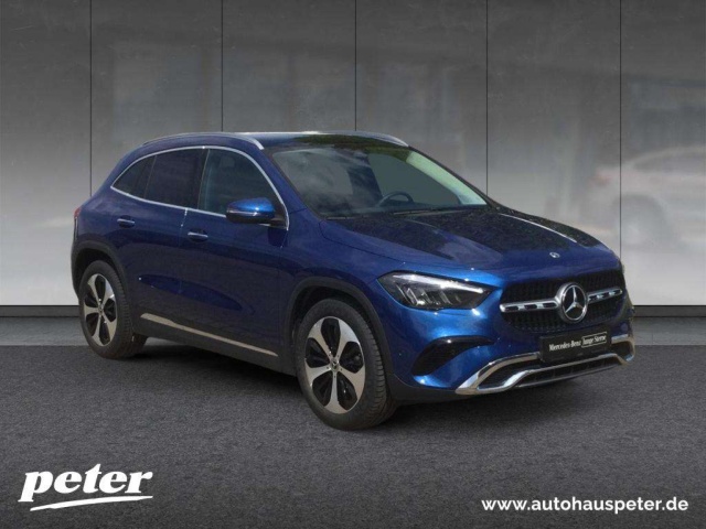 Mercedes-Benz GLA 200
