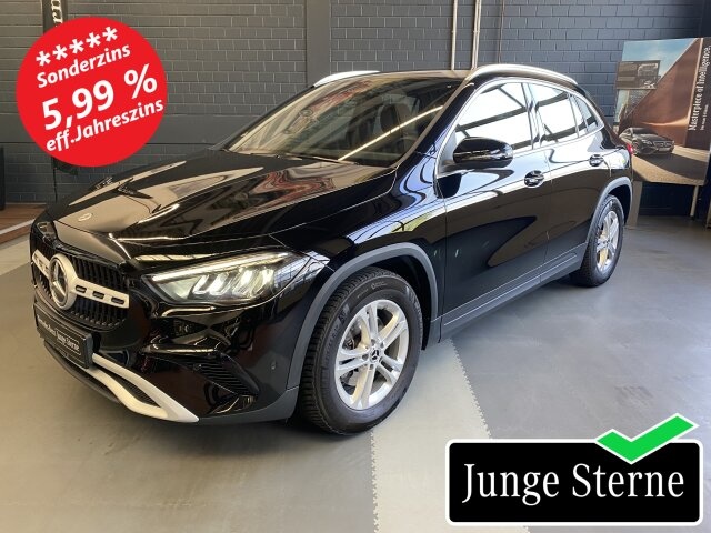 Mercedes-Benz GLA 200