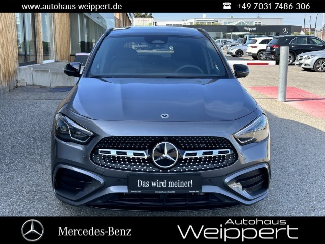Mercedes-Benz GLA 200