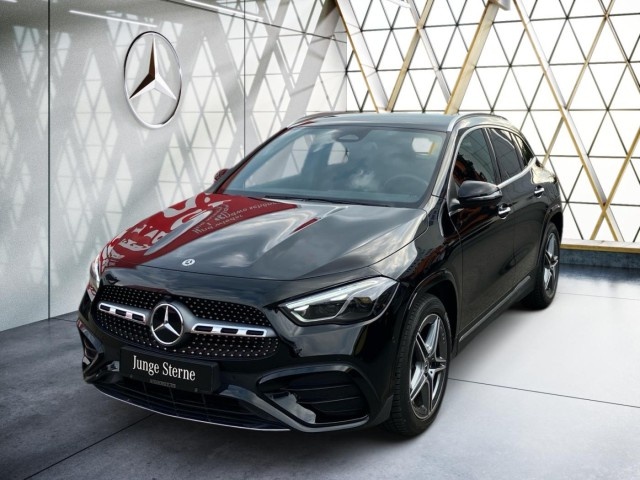 Mercedes-Benz GLA 200