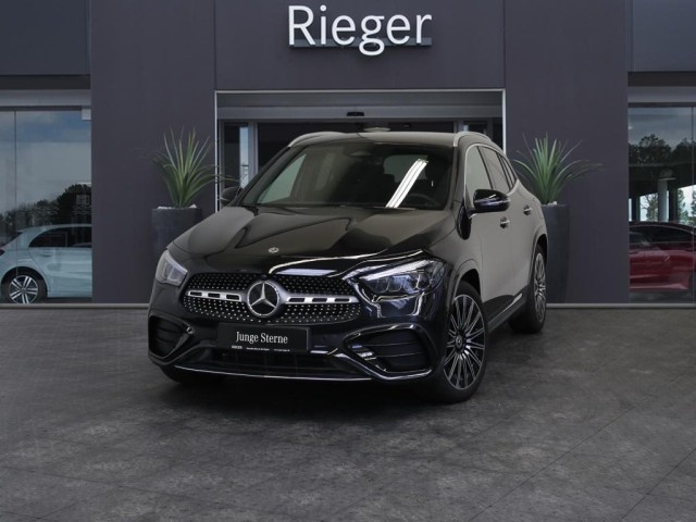 Mercedes-Benz GLA 200