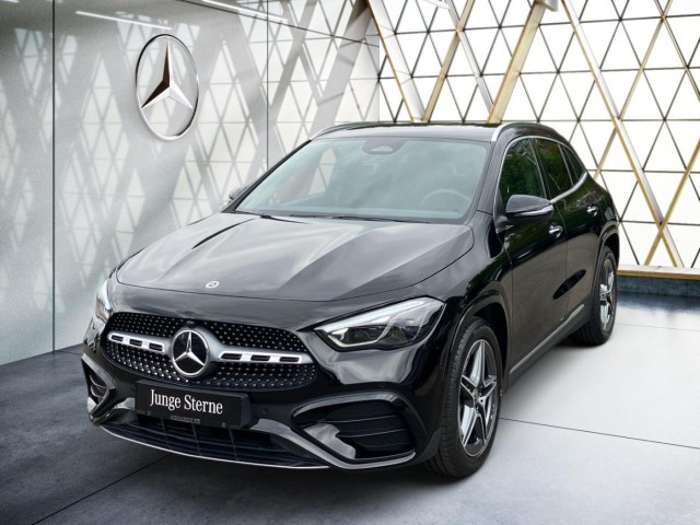Mercedes-Benz GLA 200