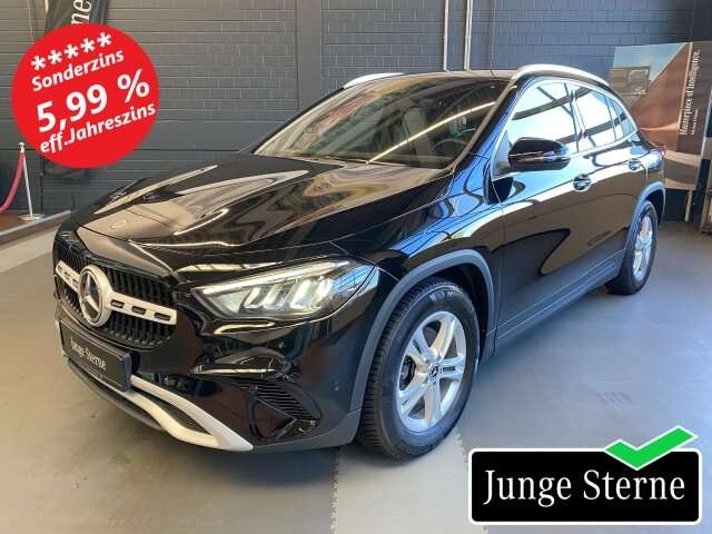 Mercedes-Benz GLA 200