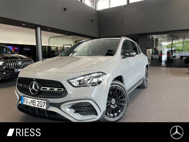 Mercedes-Benz GLA 200