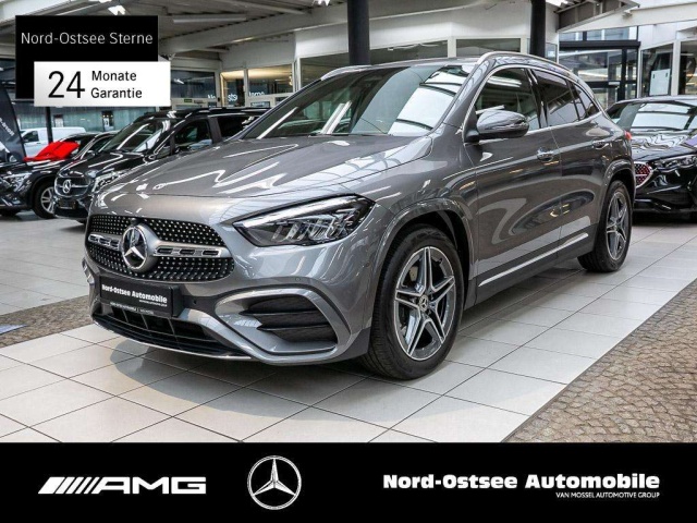 Mercedes-Benz GLA 200