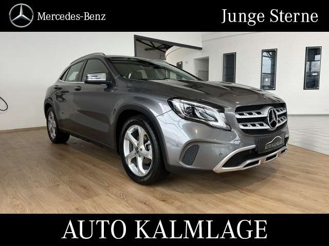 Mercedes-Benz GLA 200