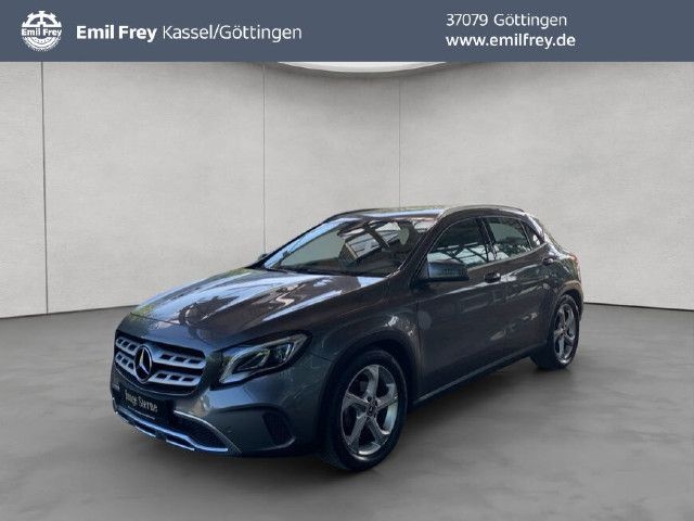 Mercedes-Benz GLA 200