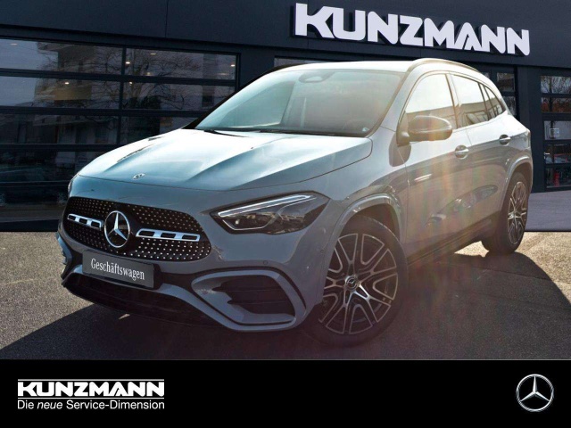 Mercedes-Benz GLA 200