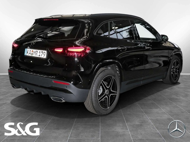 Mercedes-Benz GLA 200