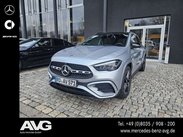 Mercedes-Benz GLA 200