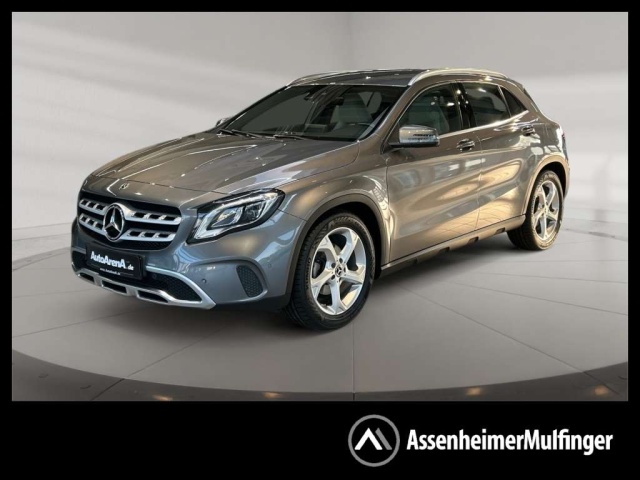 Mercedes-Benz GLA 200