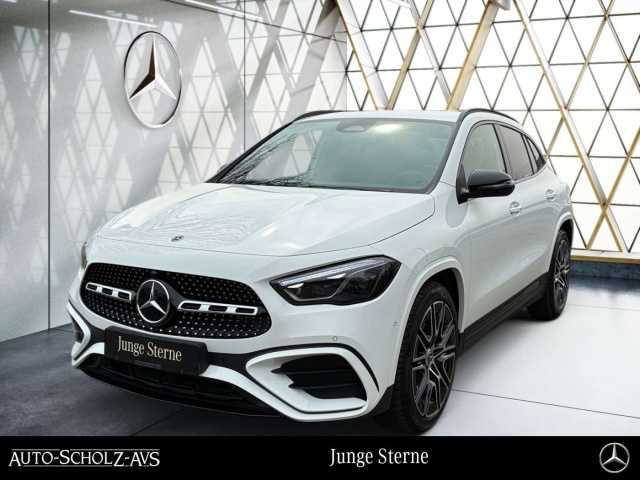 Mercedes-Benz GLA 200
