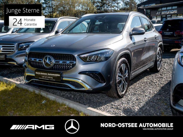 Mercedes-Benz GLA 200