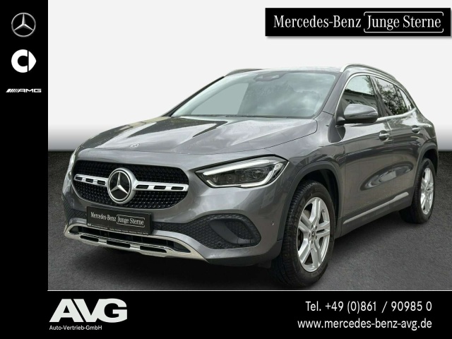 Mercedes-Benz GLA 200