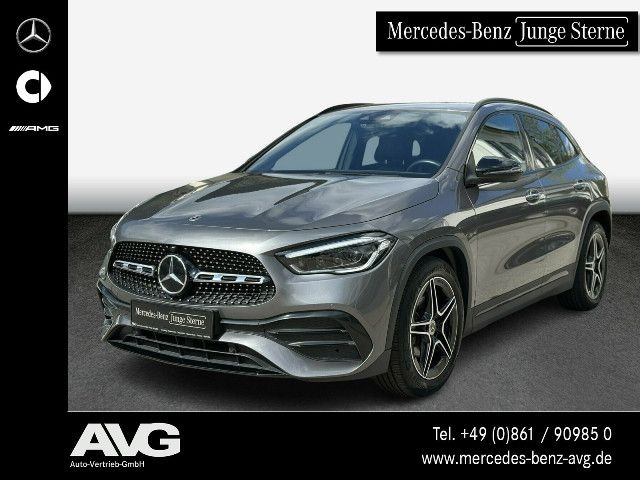 Mercedes-Benz GLA 200