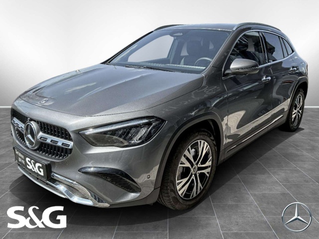 Mercedes-Benz GLA 200