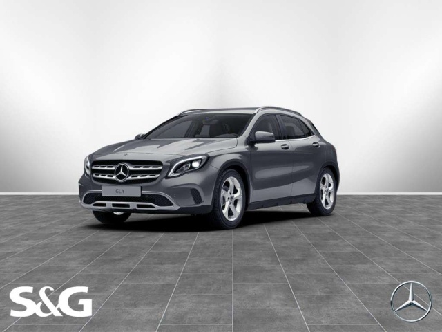 Mercedes-Benz GLA 200