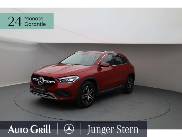 Mercedes-Benz GLA 200