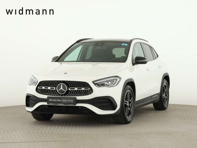 Mercedes-Benz GLA 200