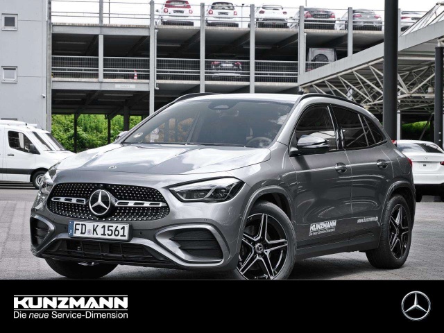 Mercedes-Benz GLA 200