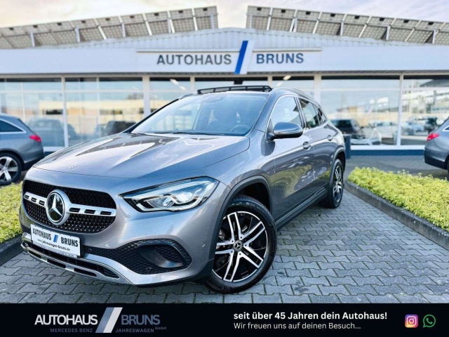 Mercedes-Benz GLA 200