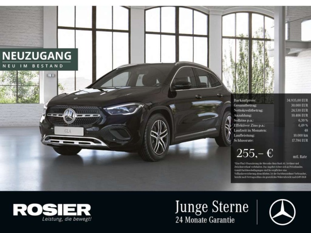 Mercedes-Benz GLA 200