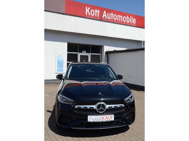 Mercedes-Benz GLA 200
