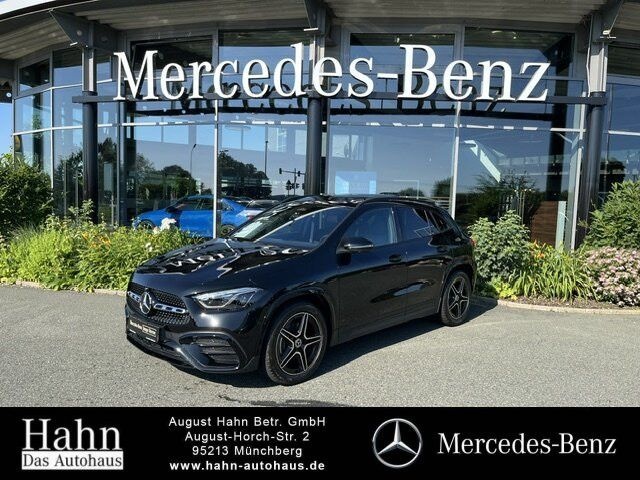 Mercedes-Benz GLA 200