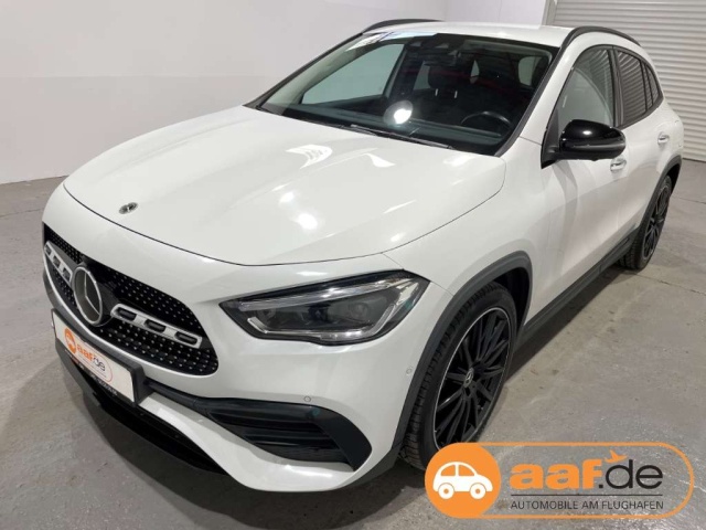 Mercedes-Benz GLA 200