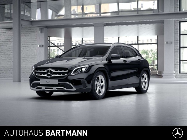 Mercedes-Benz GLA 200