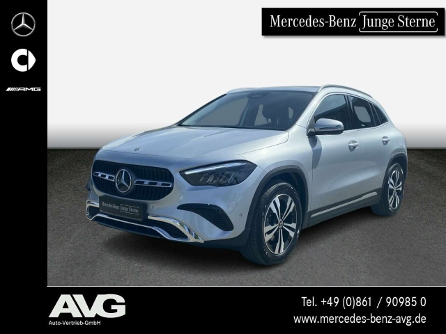Mercedes-Benz GLA 200