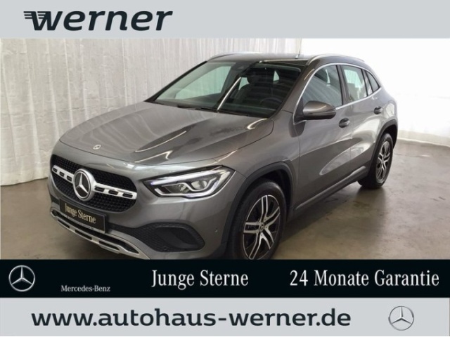 Mercedes-Benz GLA 200