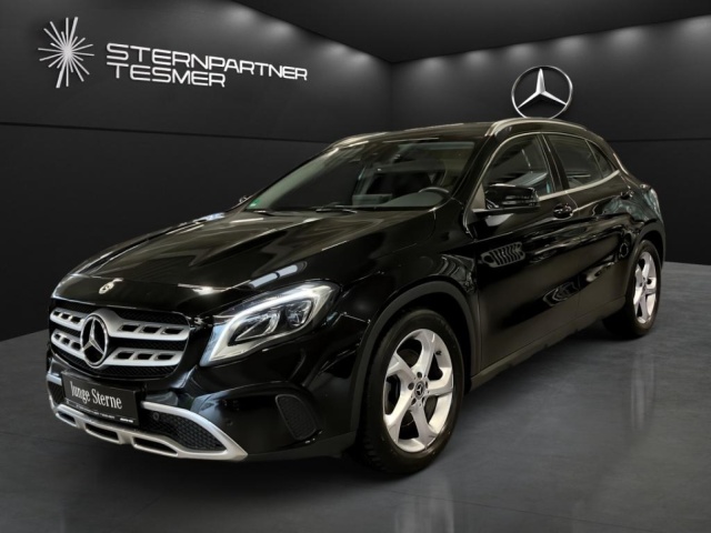 Mercedes-Benz GLA 220  Sport Utility Vehicle