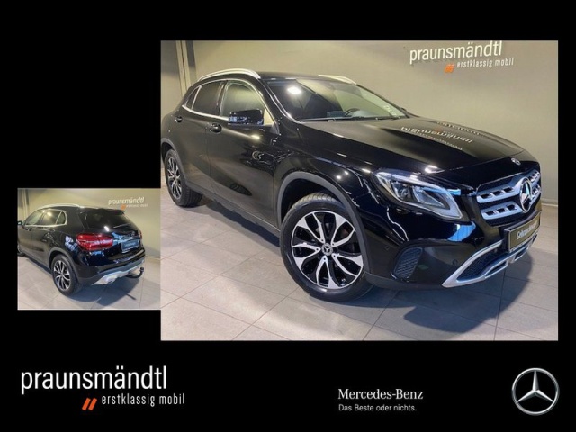 Mercedes-Benz GLA 220  Sport Utility Vehicle