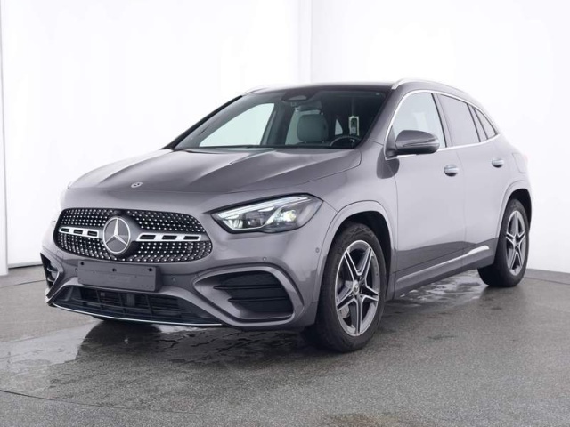 Mercedes-Benz GLA 220