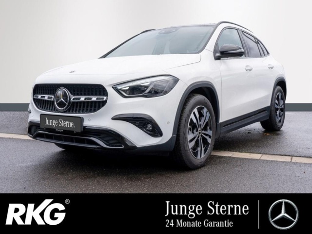 Mercedes-Benz GLA 220