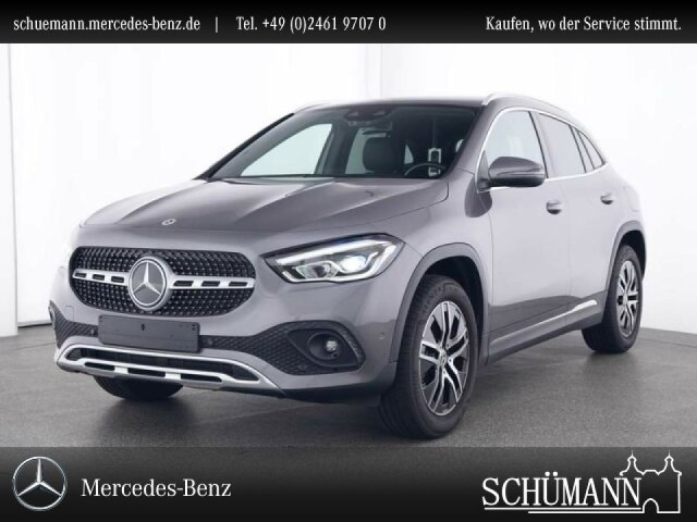 Mercedes-Benz GLA 220