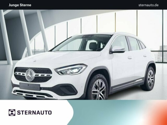 Mercedes-Benz GLA 220