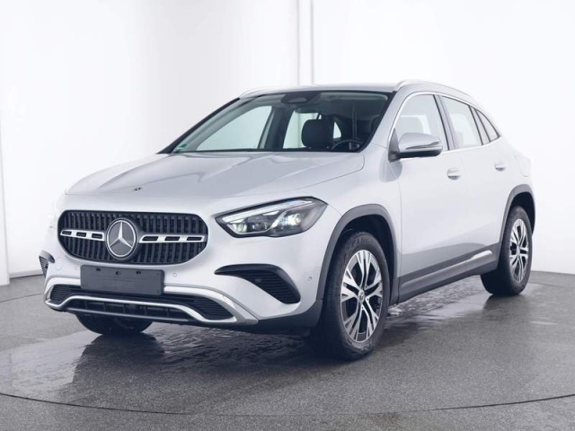 Mercedes-Benz GLA 220