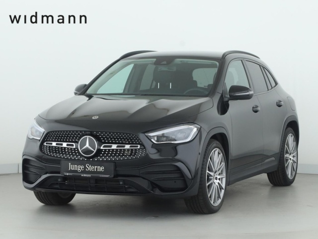 Mercedes-Benz GLA 220