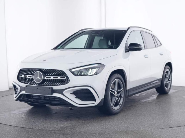 Mercedes-Benz GLA 220